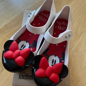 Mini Melissa Minnie Mickey Mouse Disney size 12 Mary Jane brand new Ultragirl